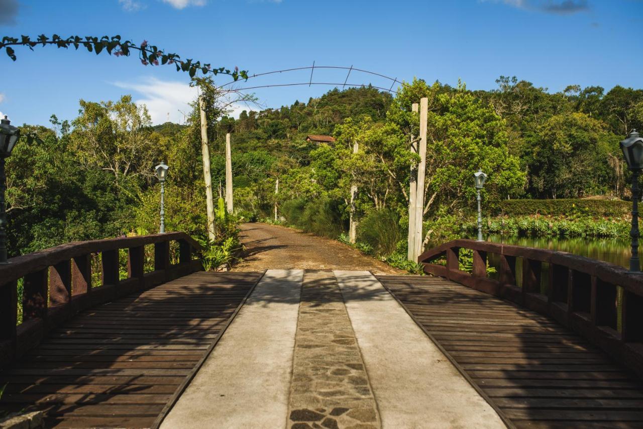 Pousada Pedra Azul ภายนอก รูปภาพ